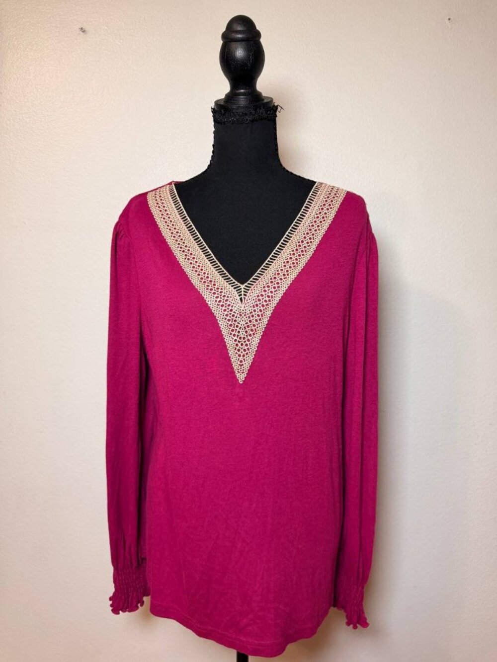 Funlingo Magenta Pink Lace V Neck Top Smocked Cuff Balloon Sleeve Boho M